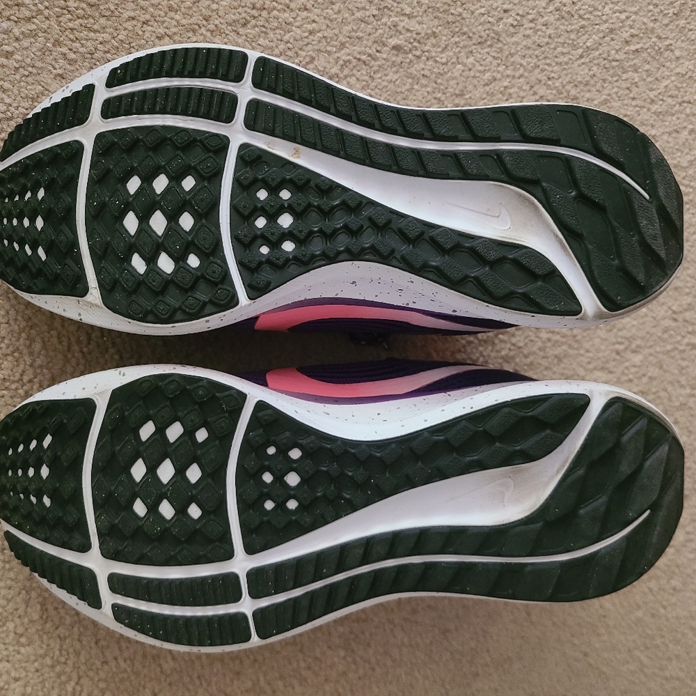 Nike Women's Pegasus 40 Purple Running Shoes - Picture 4 of 7